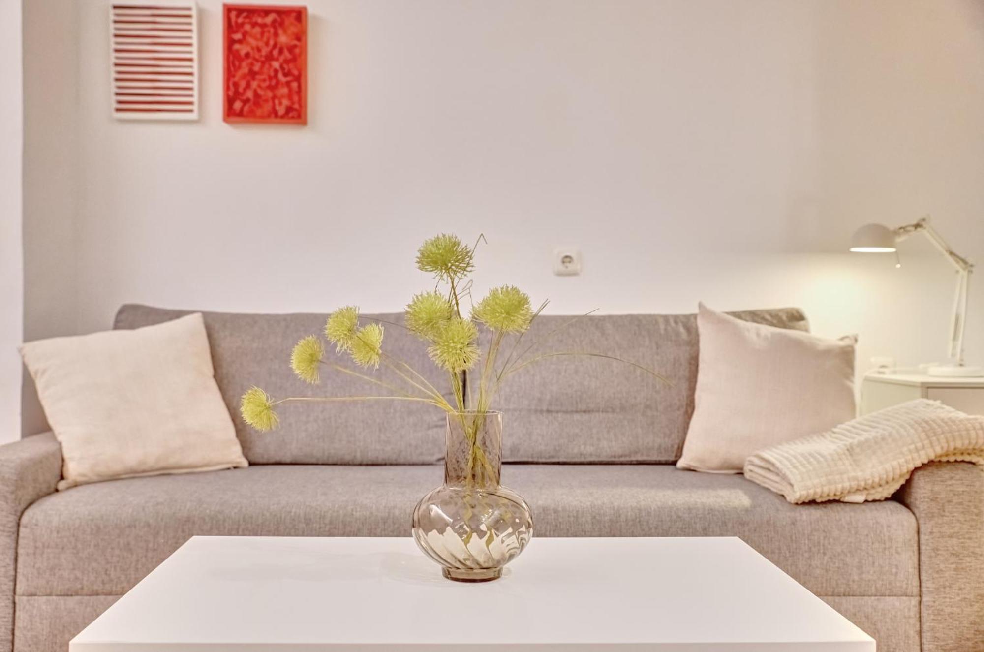 Apartament La Casa De Cuadros By Clabao